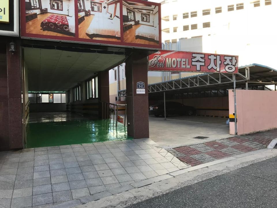Goodstay Feel Motel Mokpo Hotel in South Korea