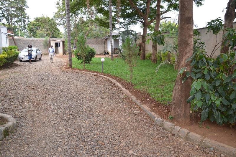 Cosy Garden Guest House Bed and Breakfast in Uganda