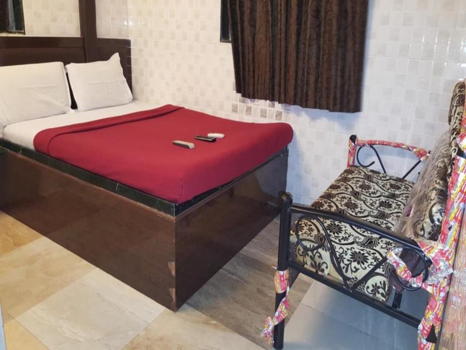 Hotel AL Mehraj Hotel in Mumbai