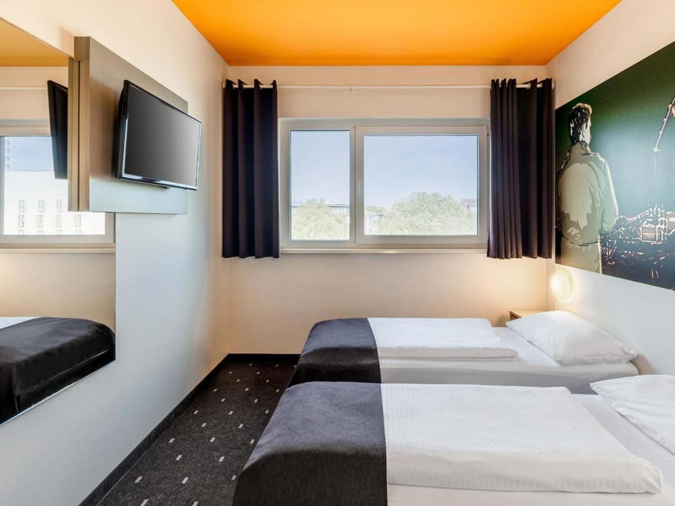 B&B Hotel Duisburg Hbf-Süd Hotel in Duisburg