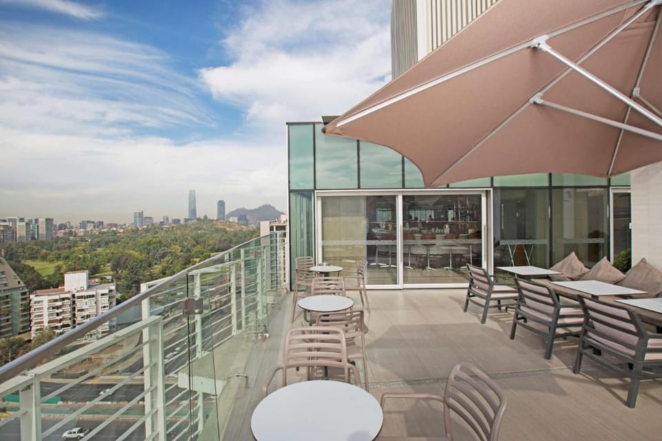 DoubleTree by Hilton Santiago Kennedy, Chile Hotel in Las Condes