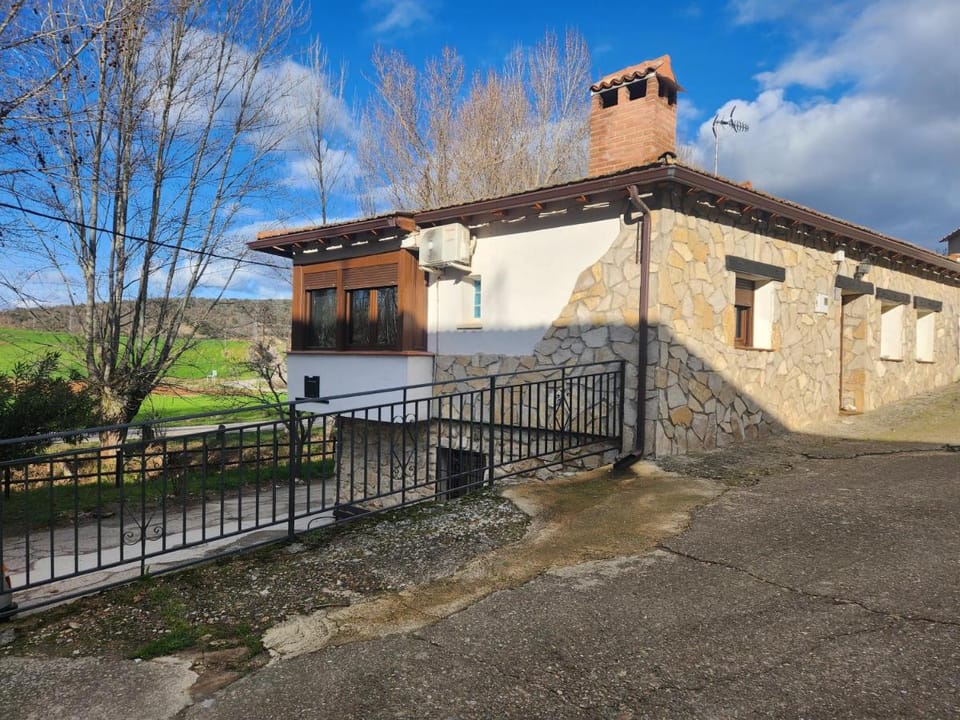 Apartamentos Fuentevieja Apartment in Community of Madrid