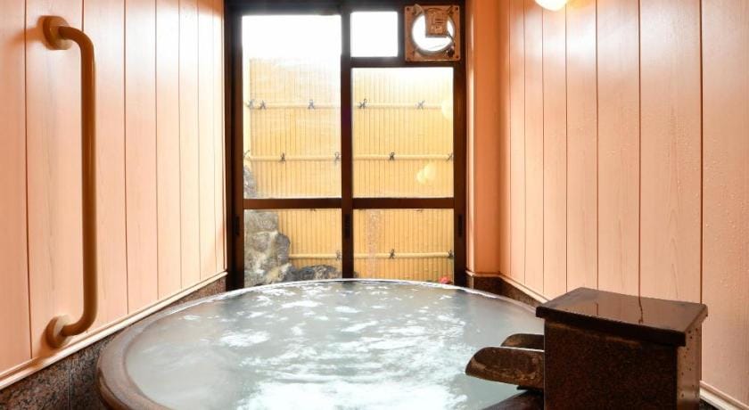 Kusatsu Onsen Ryokan Tamura Ryokan in Nagano Prefecture