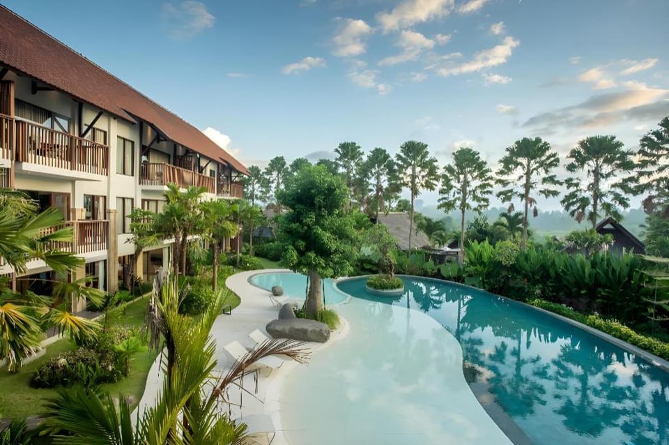 Sanctoo Suites & Villas Resort in Sukawati