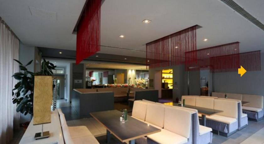 Jinjiang Inn Wuhan Optical Valley Financial Harbour Engineering University Hotel in Wuhan