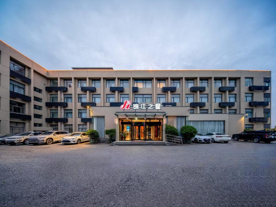 Jinjiang Inn Baoding Xiangyang Avenue Hotel in China