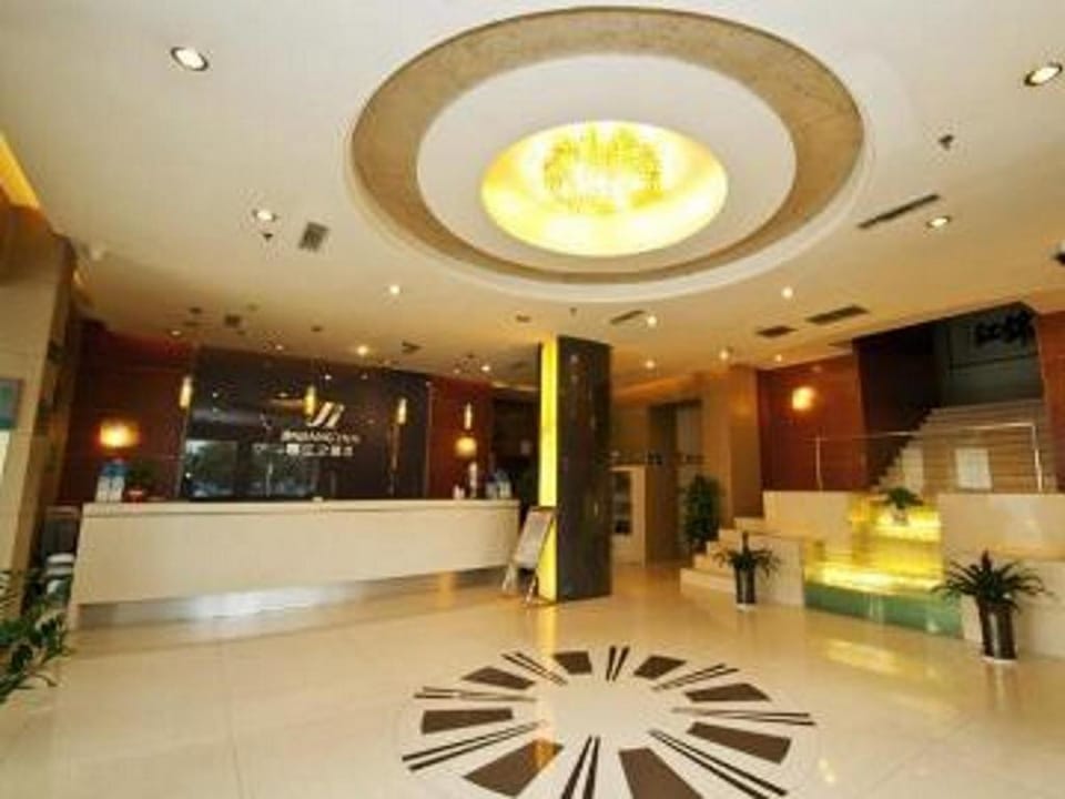 Jinjiang Inn Linyi Train Station Branch Hotel in Shandong