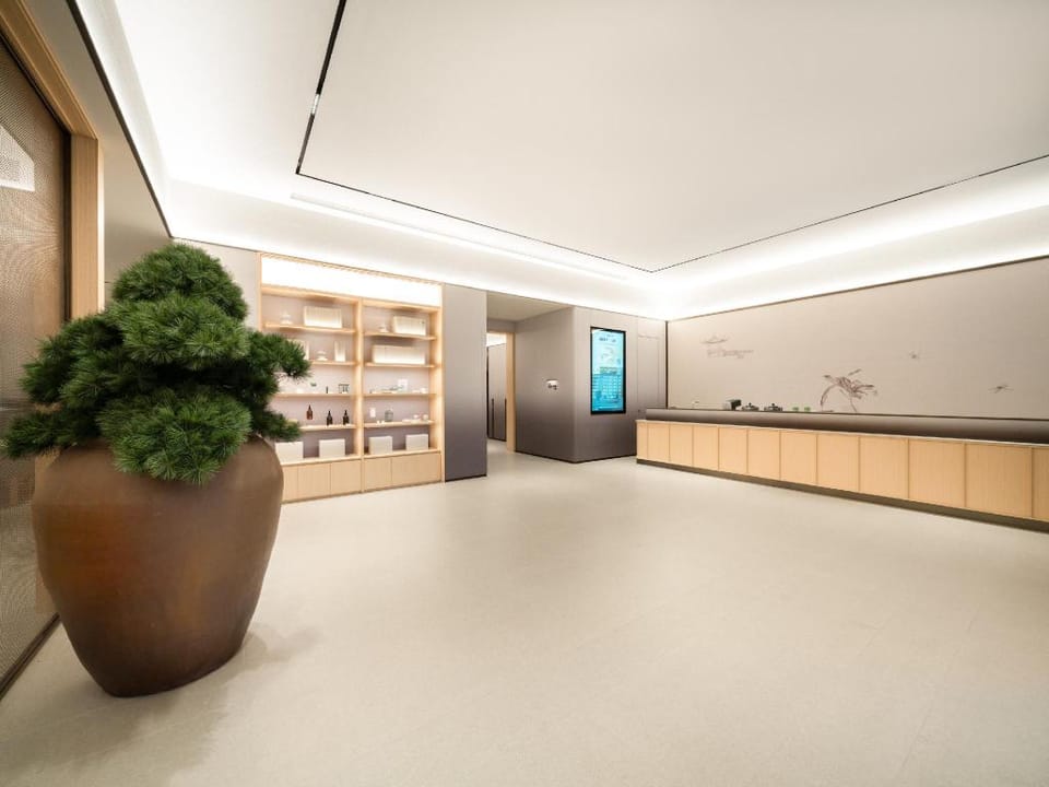 JI Hotel Guangzhou Baiyun Airport Renhe Metro Station Hotel in Guangzhou