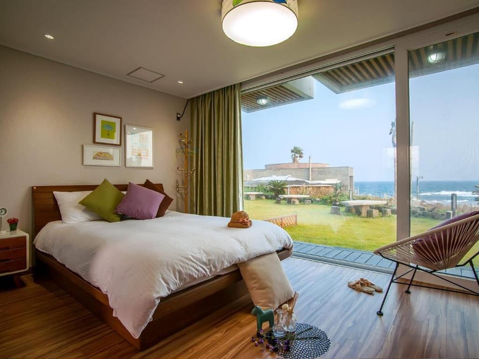 Jeju Solarseado Pension Vacation rental in South Korea