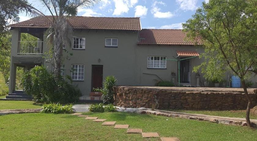 Cynthias Country House Country House in Gauteng