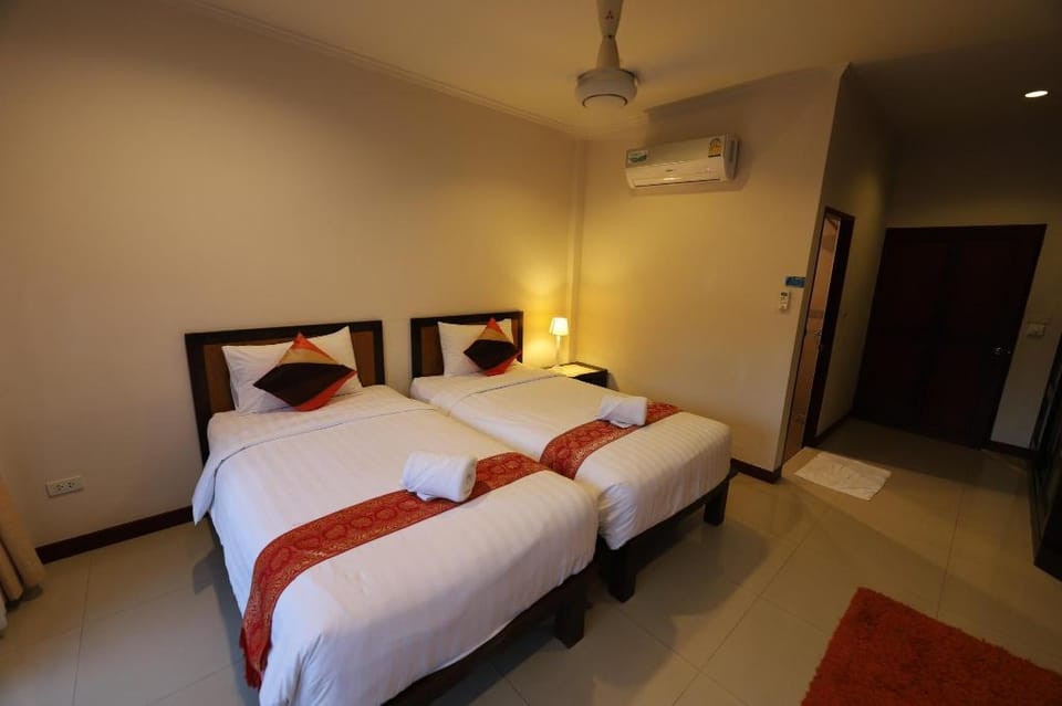 Hin Lek Fai Villas Villa in Hua Hin District