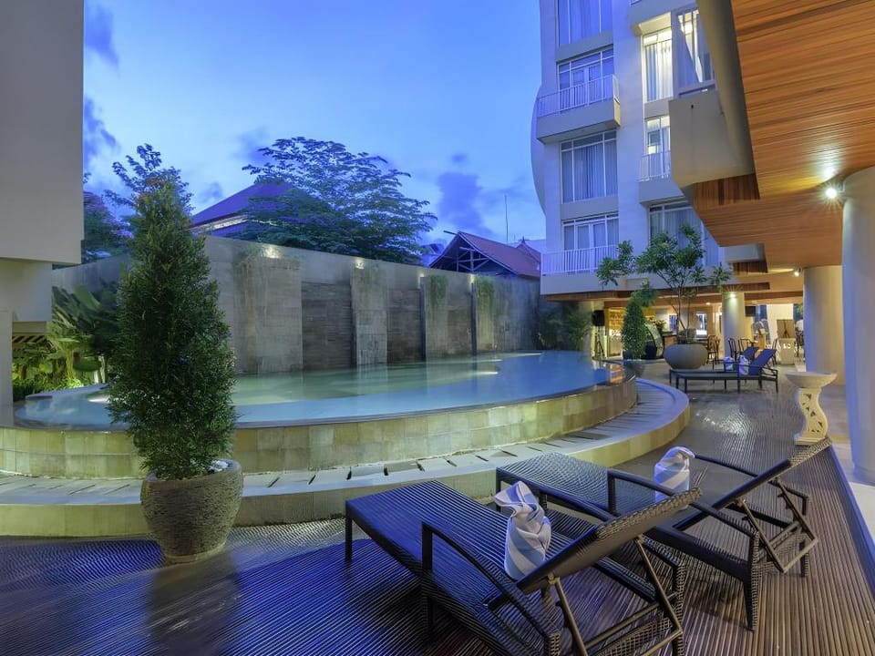 Bedrock Hotel Kuta Bali Hotel in Kuta