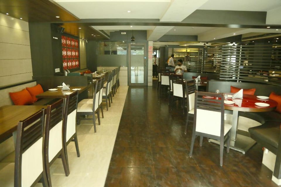 Hotel Royal Classic Hotel in Thane