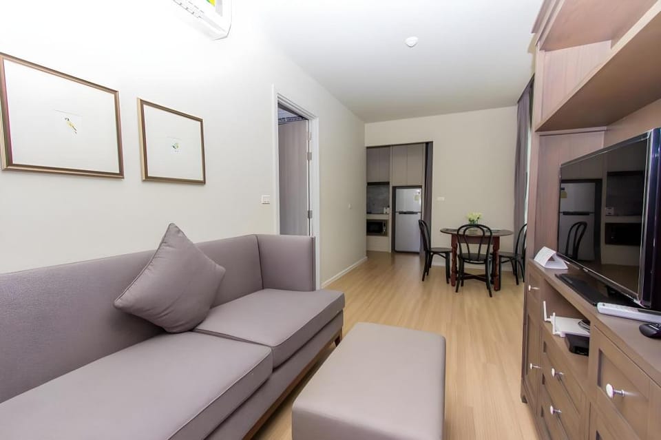 DLUX Condominium Chalong Phuket Apartment in Chalong