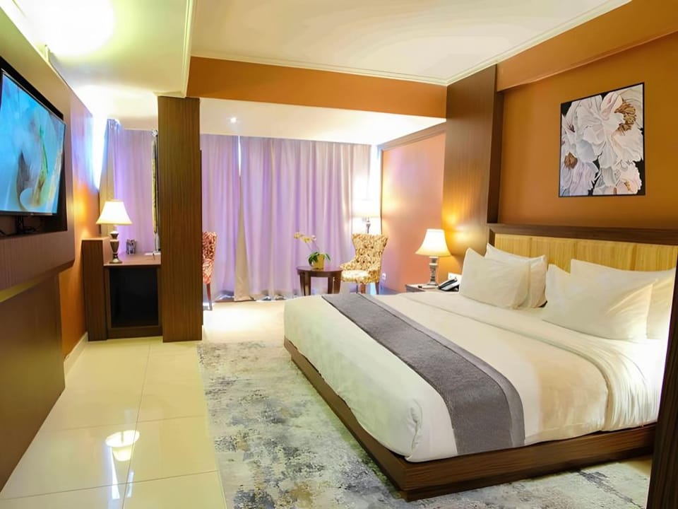 Sapphire Sky Hotel BSD City Hotel in West Java