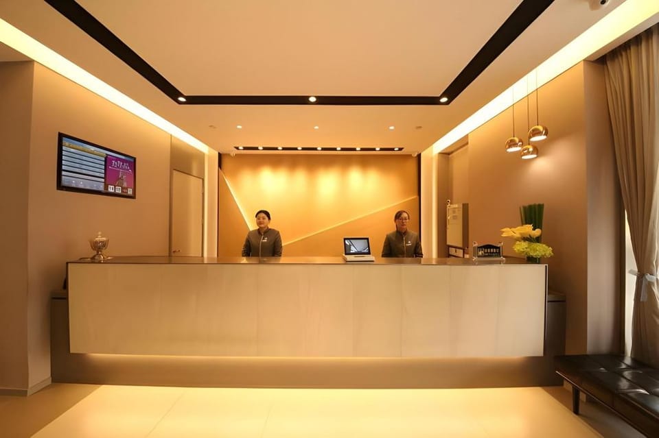 Home Inn Style Zhengzhou Municipal Government Jianshe Road Hotel in China