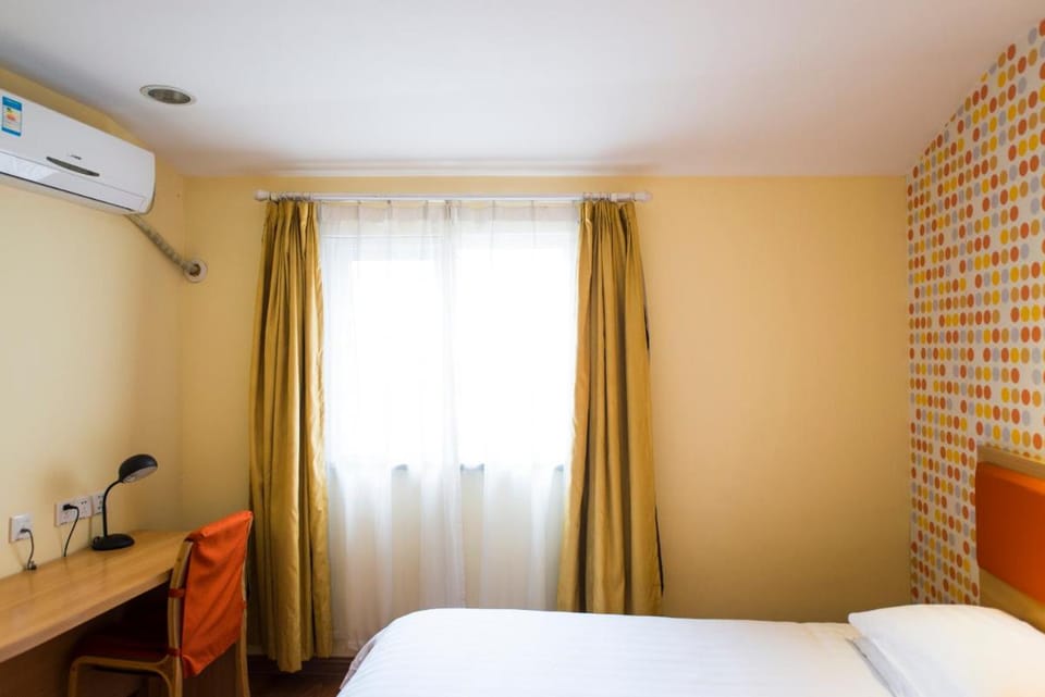 Home Inn Shijiazhuang West Zhongshan Road Jinding Apartment Hotel in China