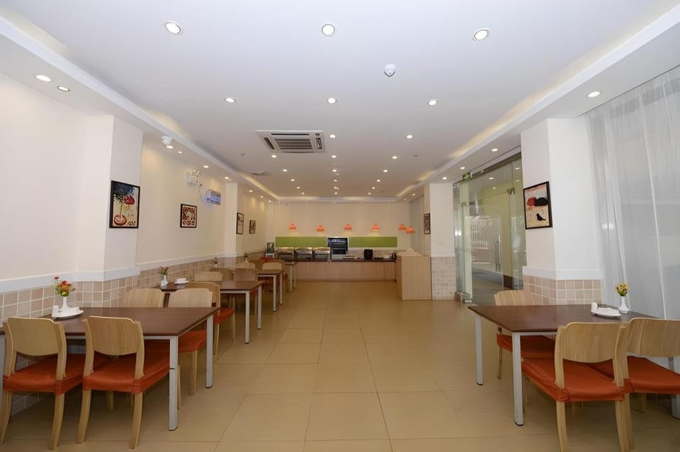 Home Inn Hotel Kunming Jinmafang Shulin Street Hotel in China