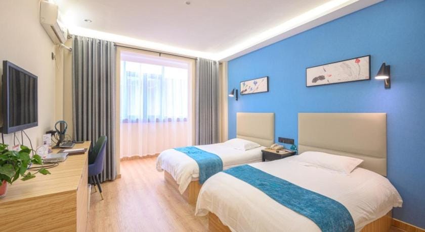 GreenTree Inn Henan Kaifeng Gulou Square Express hotel Hotel in China