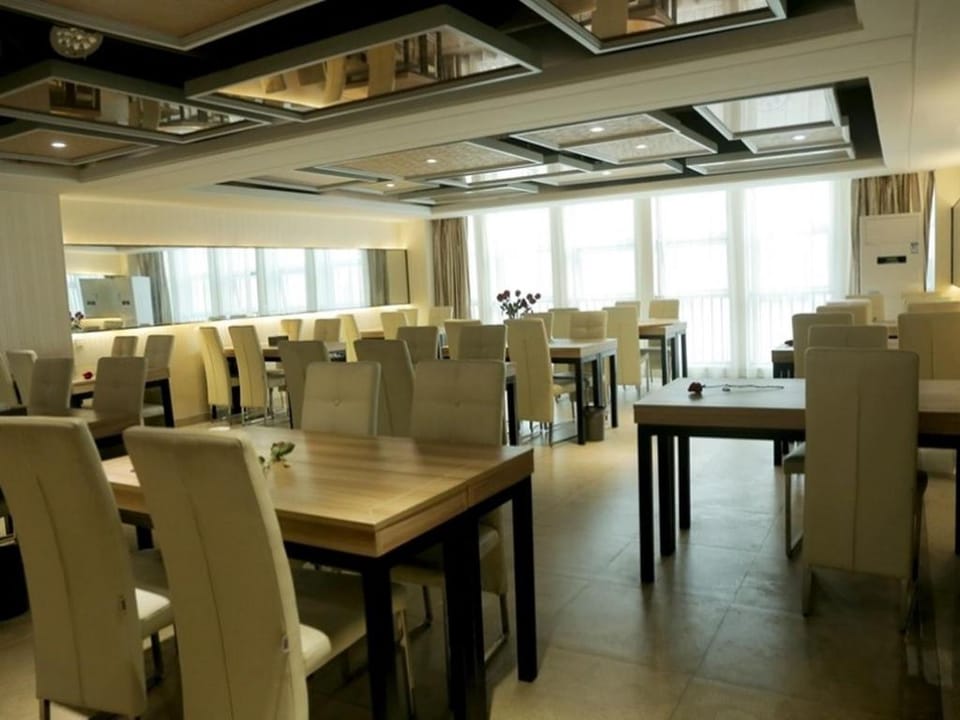 GreenTree Inn Taiyuan Jianshe (S) Road Inner Ring Express Hotel Hotel in China