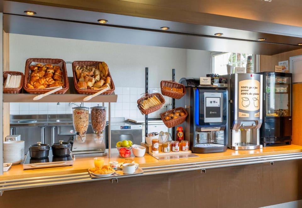 B&B Hôtel Lyon Grand Stade Meyzieu Hotel in Auvergne-Rhône-Alpes