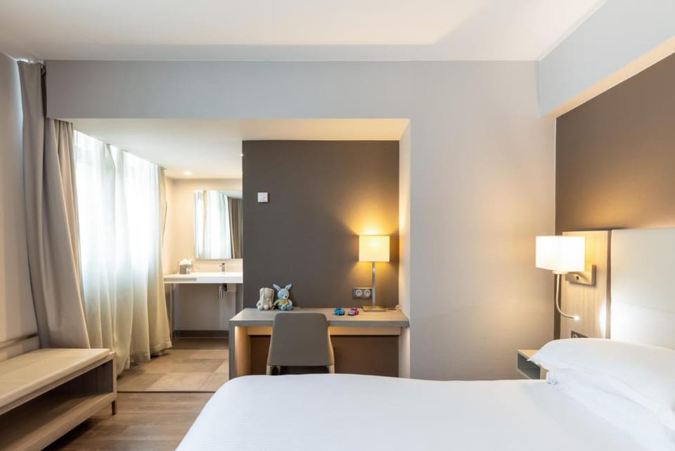 AC Hotel by Marriott Marseille Prado Velodrome Hotel in Marseille