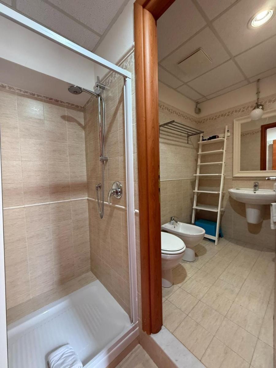 Andres Guest House Sanremo Bed and Breakfast in Sanremo