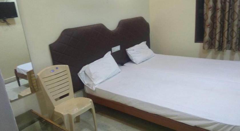 Thangam Balaji Guest House - Teynampet Hotel in Chennai