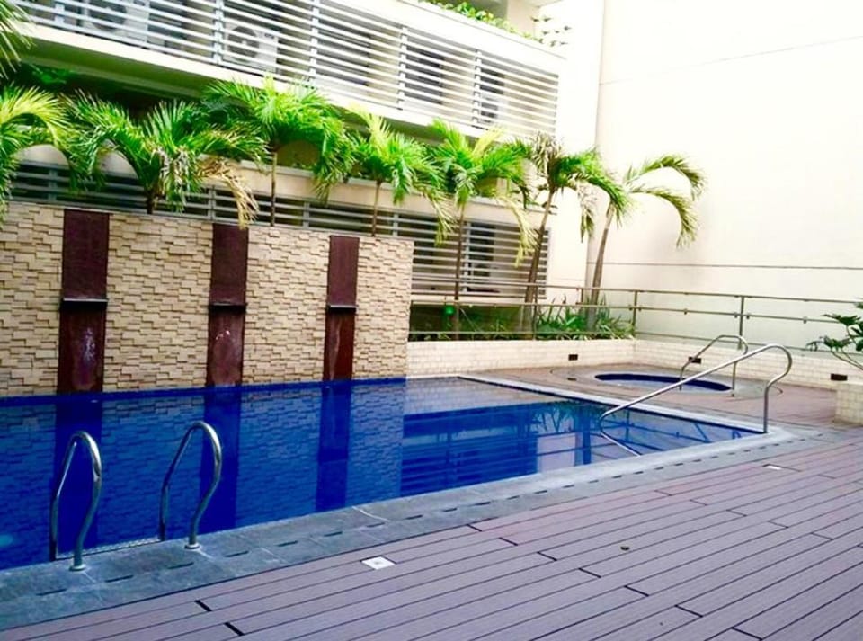 150 NB Condotel near NAIA T3 with Wifi Apartment in Pasay