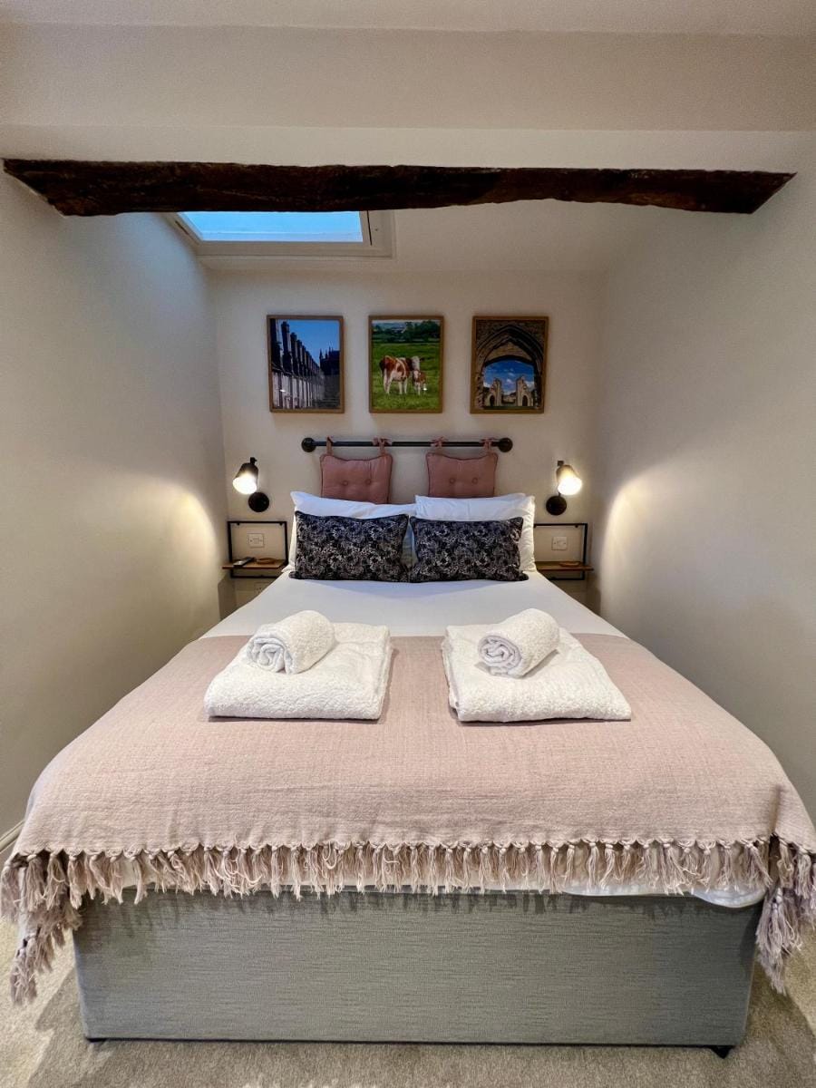 The Lion at West Pennard Inn in Mendip District