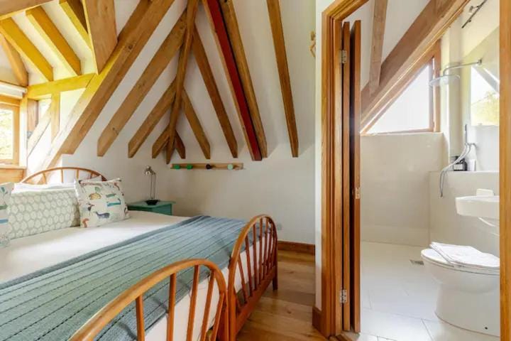 Hurst Farm B&B Bed and Breakfast in Sevenoaks District