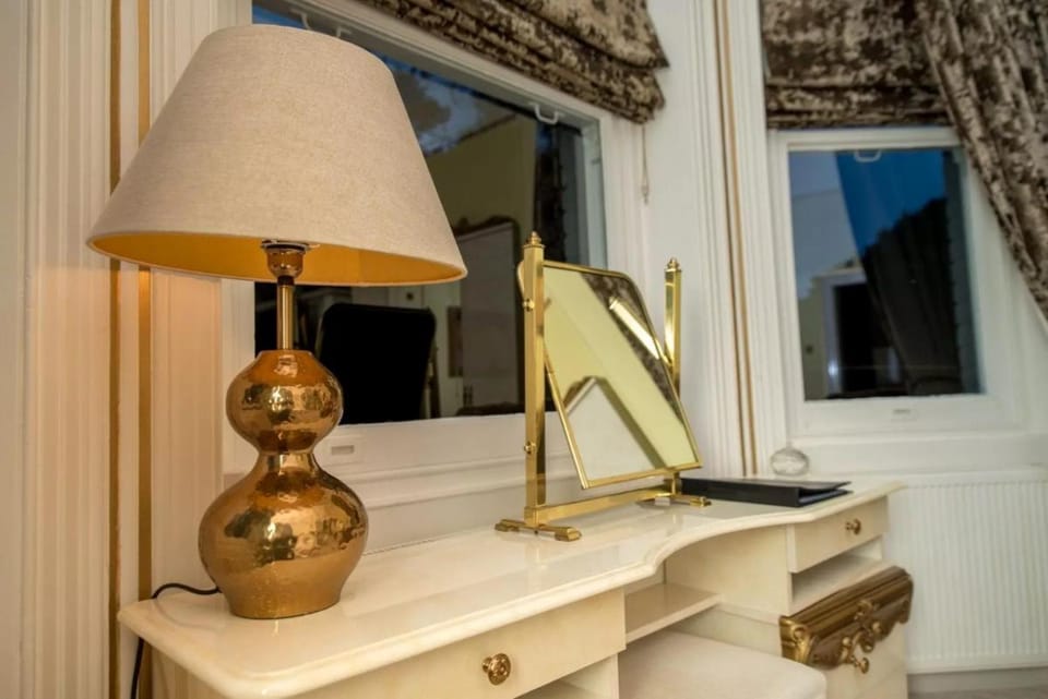 Derby Manor Bed and Breakfast in Bournemouth