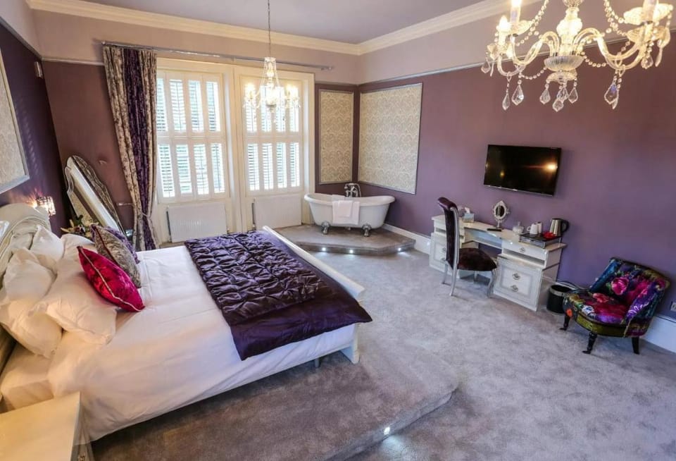 Derby Manor Bed and Breakfast in Bournemouth