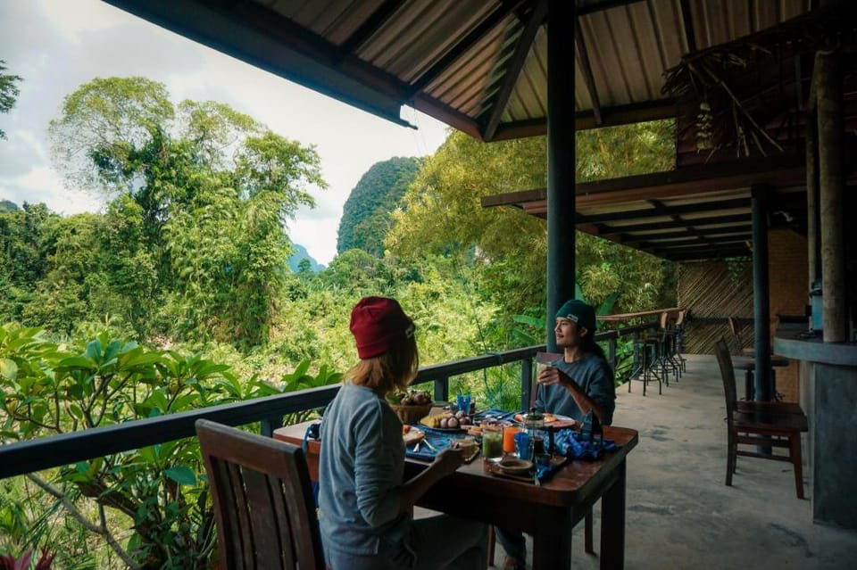 Anurak Community Lodge Lodge in Khlong Sok
