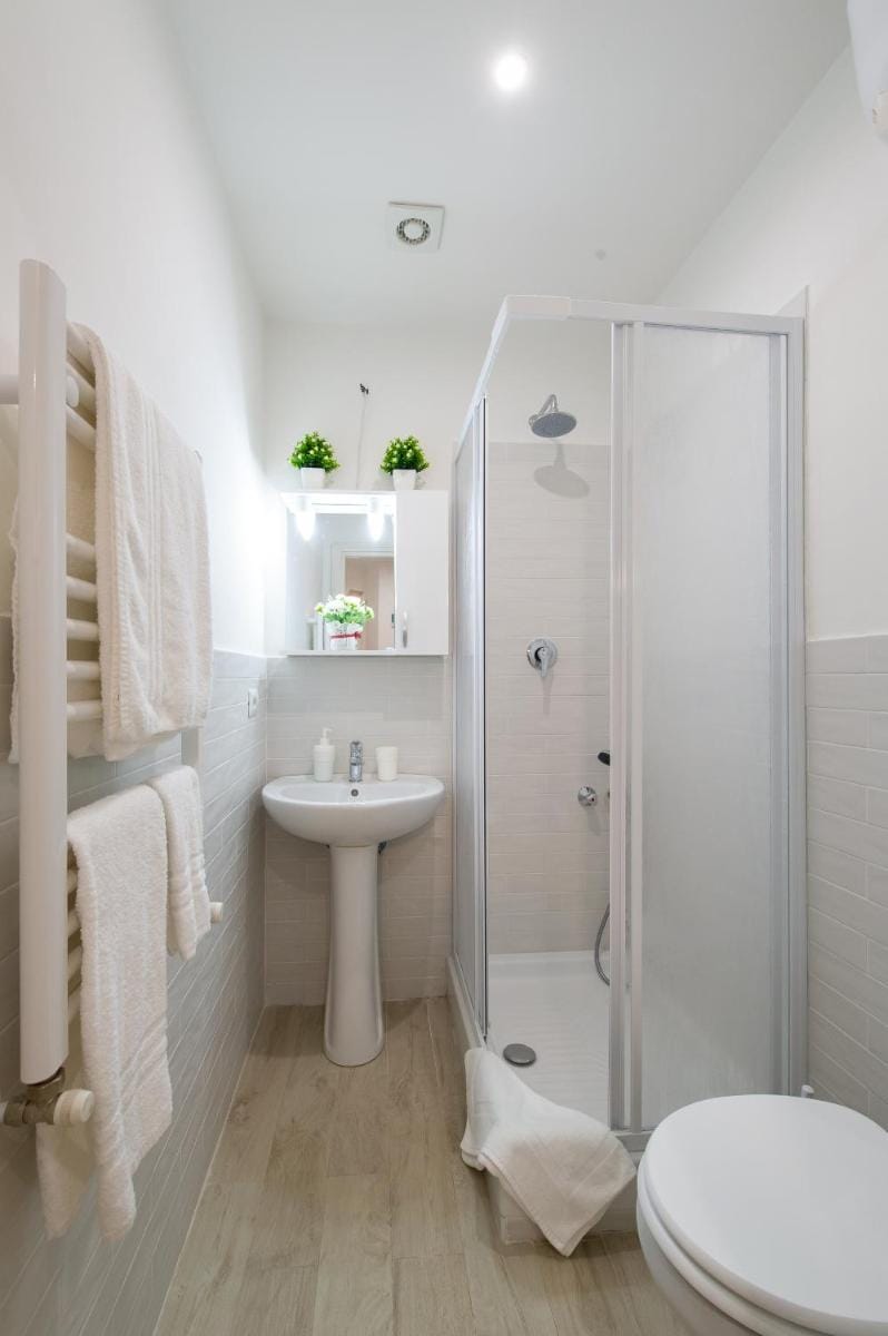 House Bonifacio Apartment in Rome
