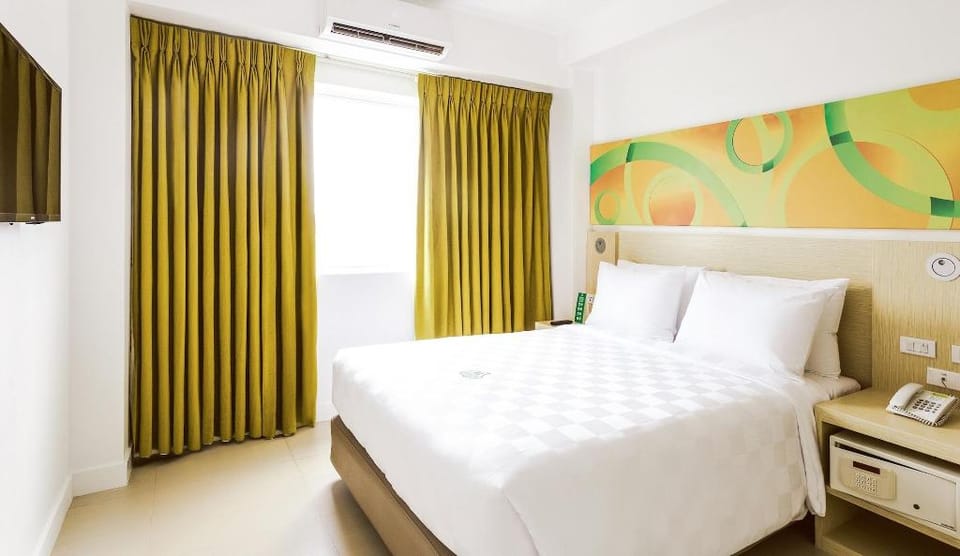 Go Hotels Manila Airport Road Hotel in Pasay