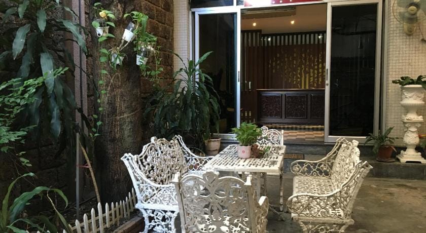 The Grand Palace Hostel Bed and Breakfast in Bangkok