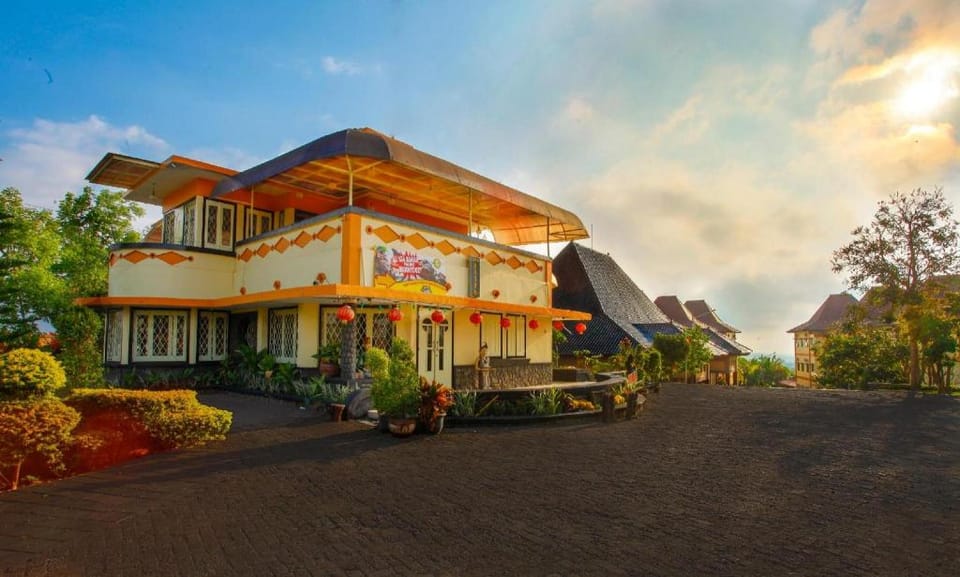 Ciptaningati Hotel Hotel in Batu