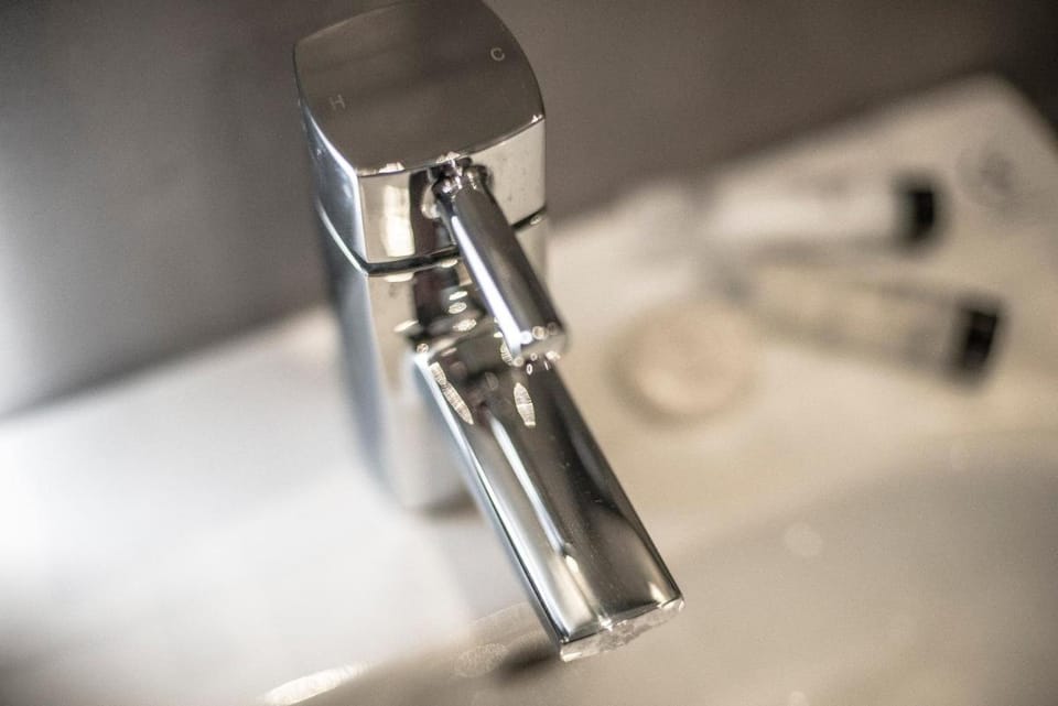 Sinclair's Bar, Lounge & Rooms Hotel in Southport