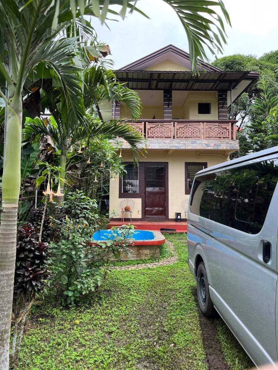 The Quiet Villa- Tagaytay Vacation rental in Tagaytay