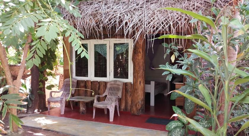 Chami's Place Bed and Breakfast in Hikkaduwa