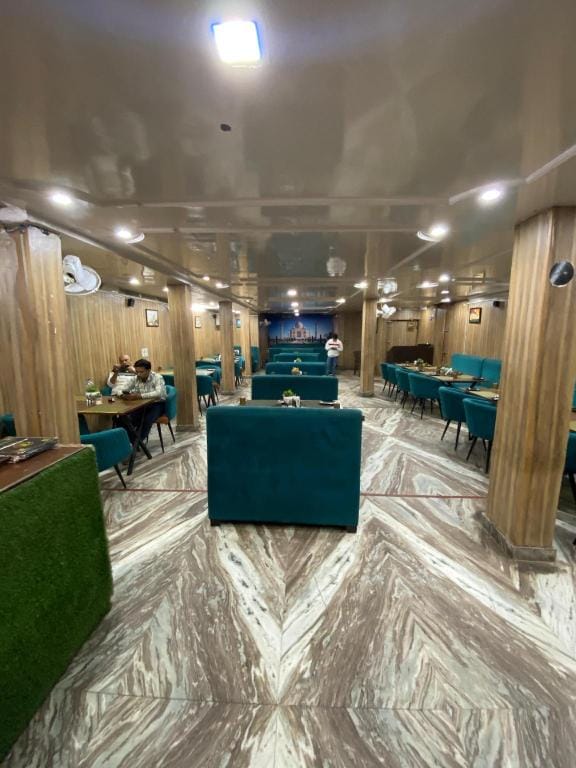 Hotel Mansarover Muskan Hotel in Agra
