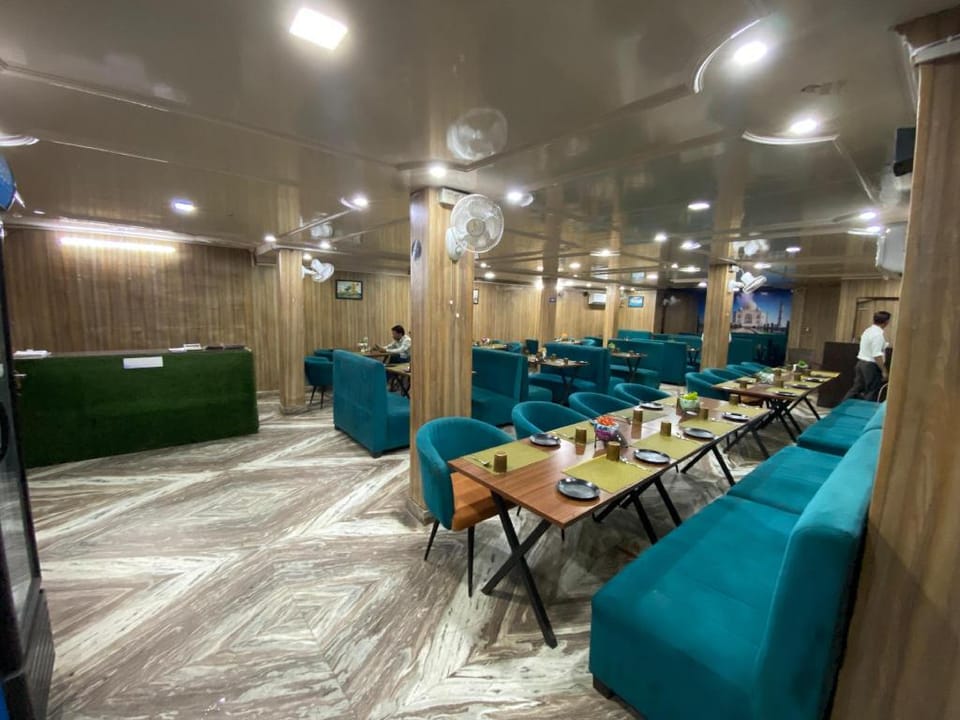 Hotel Mansarover Muskan Hotel in Agra