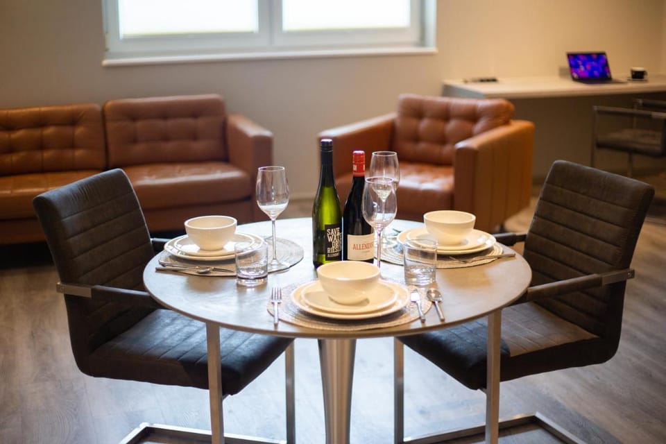 Hotel Circle Inn - Closest to Air Base Hotel in Ramstein-Miesenbach