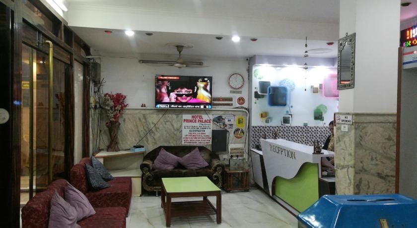 Hotel Prince Palace (The Green) Bed and Breakfast in New Delhi