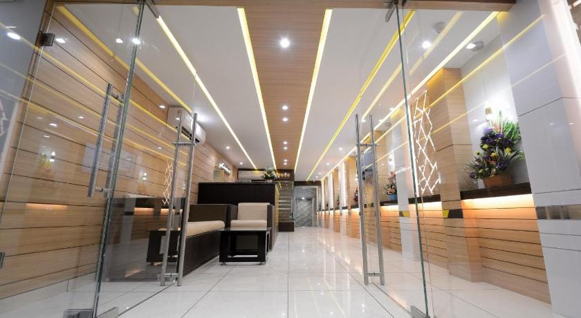 Hotel One Up Hotel in Ahmedabad