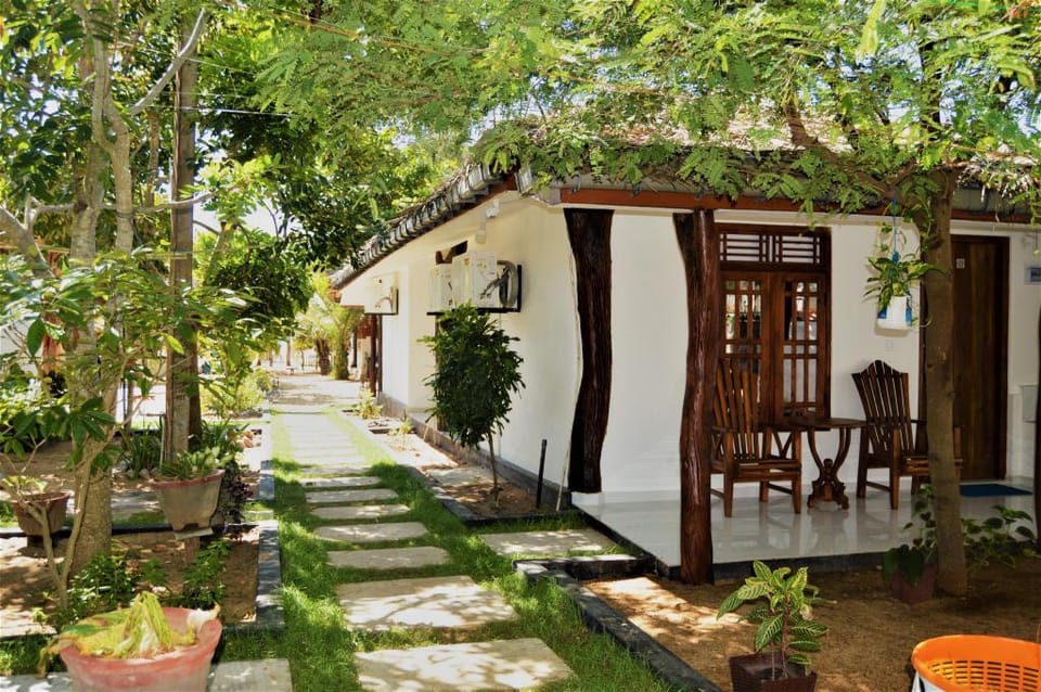 SHIM BEACH RESORT Resort in Sri Lanka