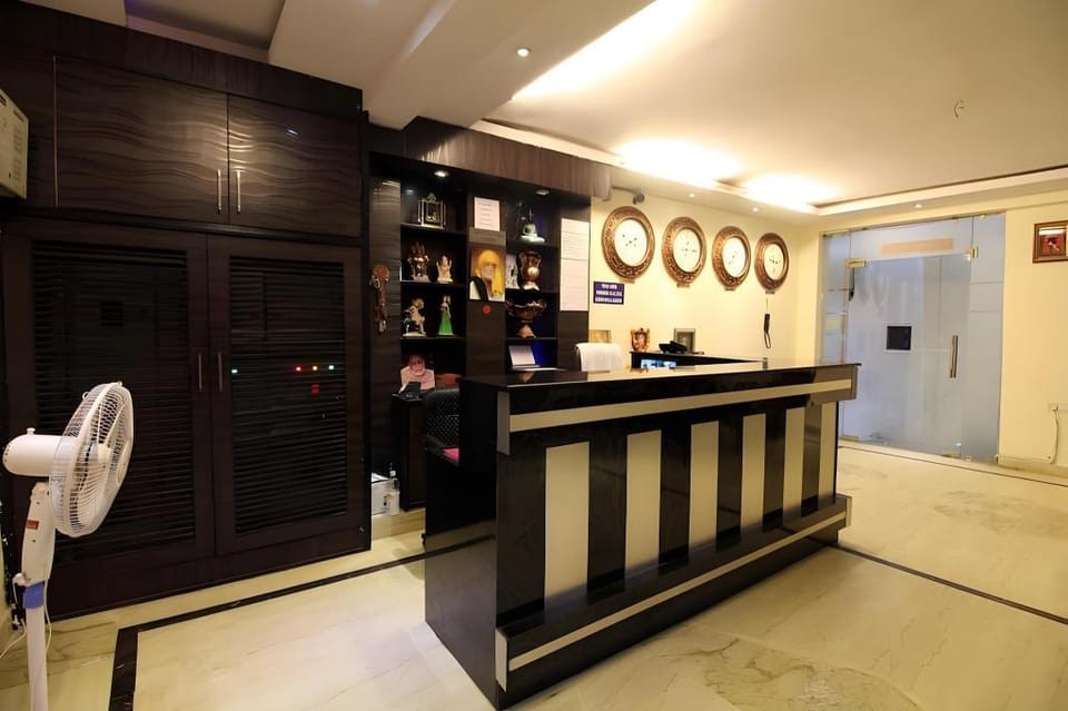 Hotel Apple Villa @ New Delhi Hotel in New Delhi