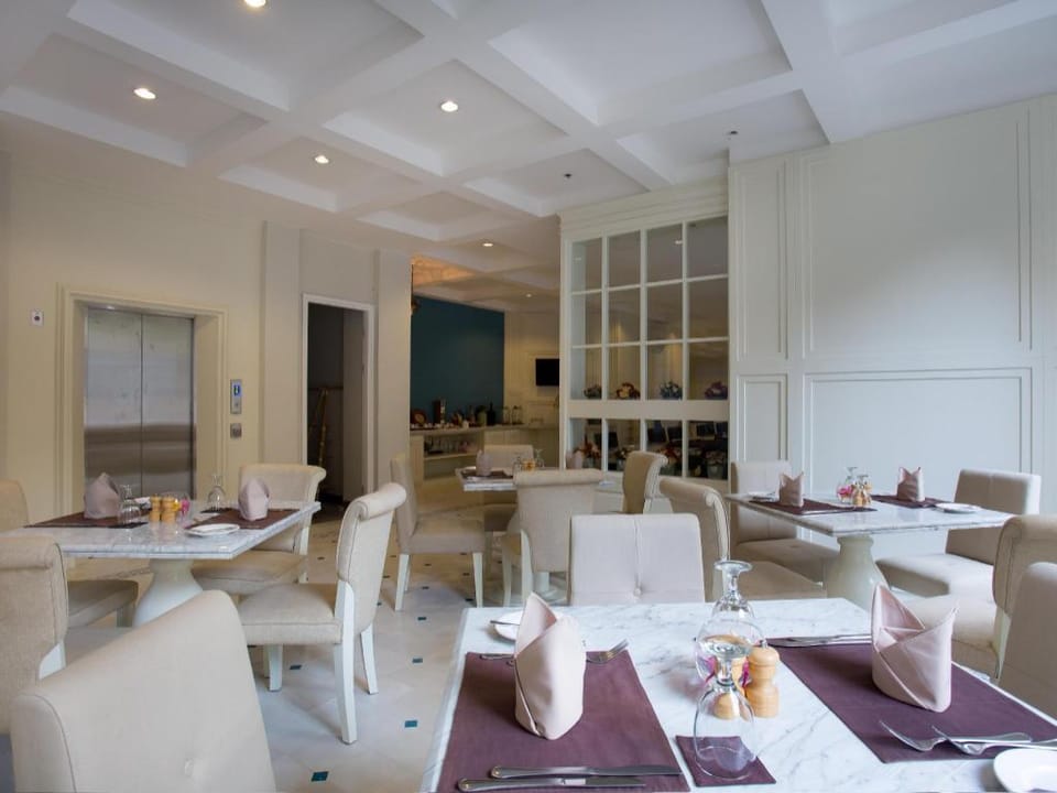 Amalfi Hotel Seminyak Hotel in North Kuta