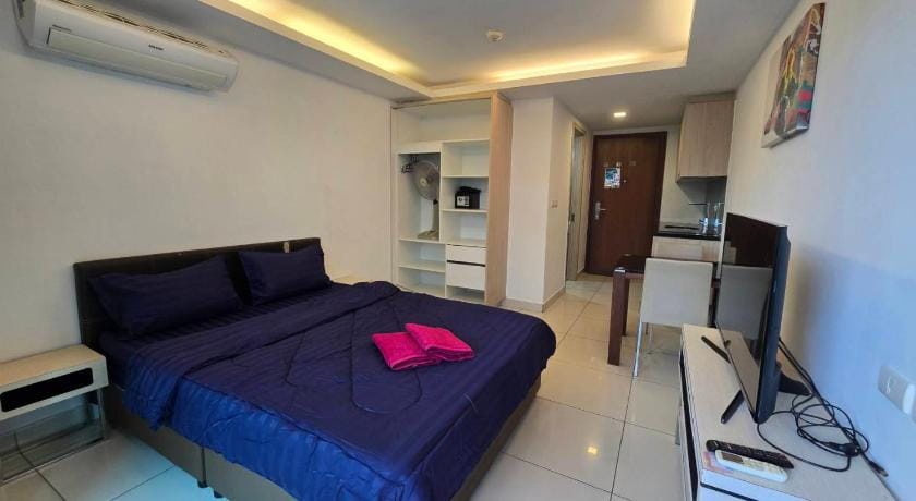 Laguna Bay 2 By Pattaya Sunny Rental Apartment in Pattaya City